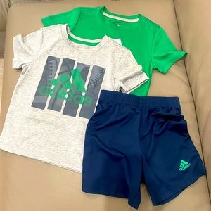 New no tag Toddler athletic set 2T (3 pieces)